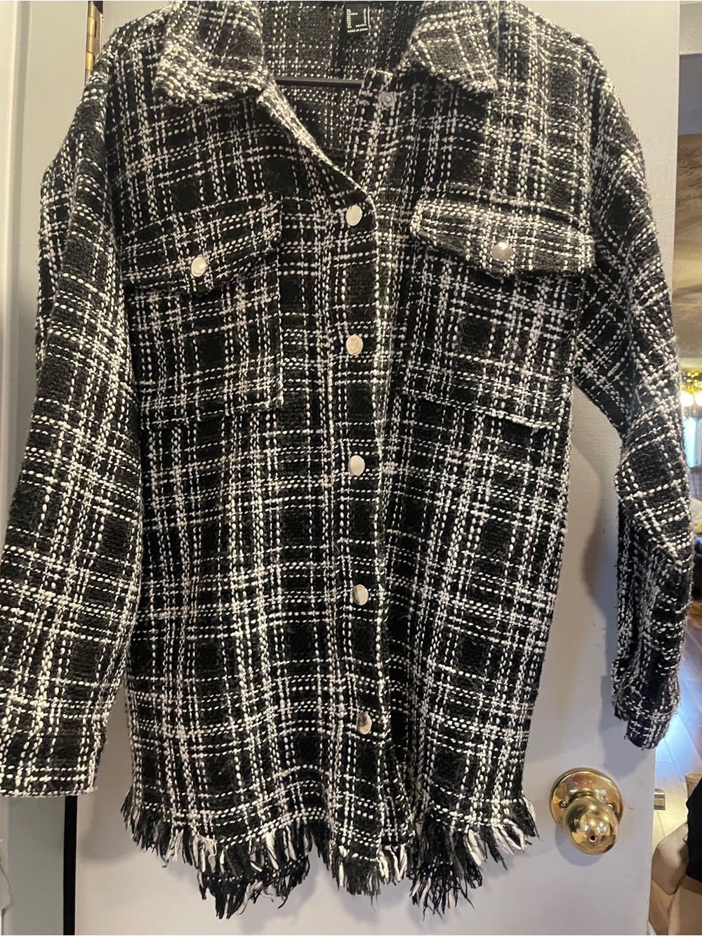 Forever 21 Black and White Tweed Snap-Up Jacket size S